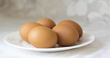 ما يحدث عند تناول البيض لمدة أسبوعين بشكل متواصل؟.. لن تتوقع الإجابة