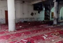 مقتل وإصابة 80 شخصا على الأقل في تفجير استهدف مسجدا