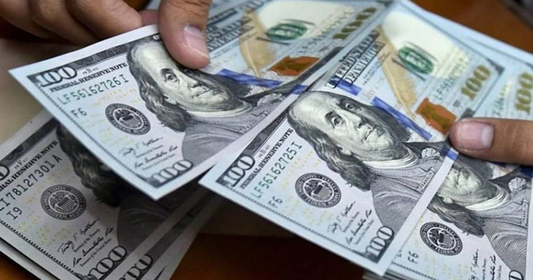 الرهانات ال 6 الرابحة أمام الحكومة المصرية في معركة الدولار