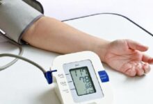 ماذا أفعل لو ارتفع ضغطي فجأة؟.. خطوات سريعة لإنقاذ الموقف في غياب الدواء