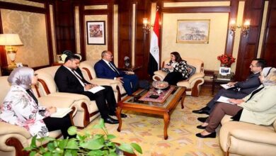 وزيرة الهجرة تستقبل عادل بولس رجل الأعمال المصري في كندا