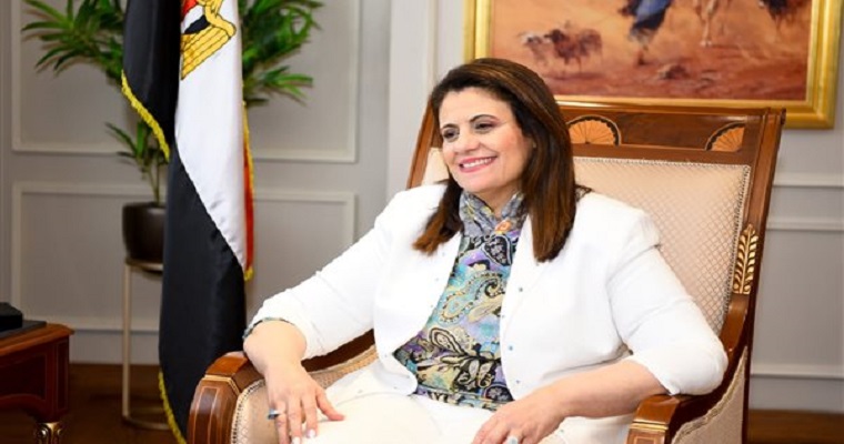 وزيرة الهجرة تحقق حلم المصريين بالخارج، طالبوا ونادوا به لمدة 20 عاما
