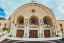 كنيسة السيدة العذراء مريم والبابا أثناسيوس الرسولي مدينه نصر