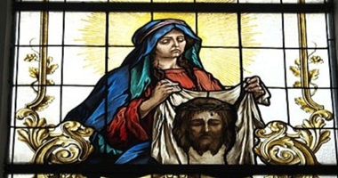 القديسة فيرونيكا صاحبة المنديل الذى طبع عليه صوره السيد المسيح
