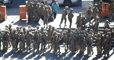 الجيش يقتحم القصر الرئاسي وسط حديث عن انقلاب