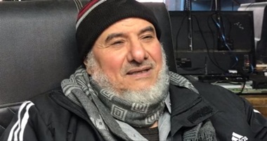 تفاصيل حادث مصرع والد الكابتن محمد الشناوي بطريق الواحات