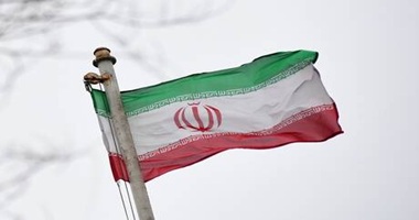 تحطم طائرة عسكرية في إيران ومقتل أحد الطيارين